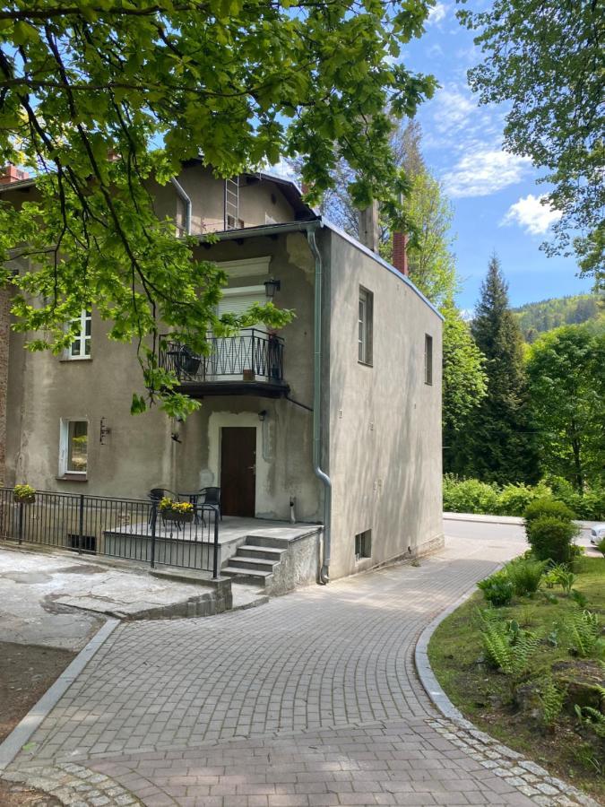 Apartament Zdroj Ladek Екстер'єр фото